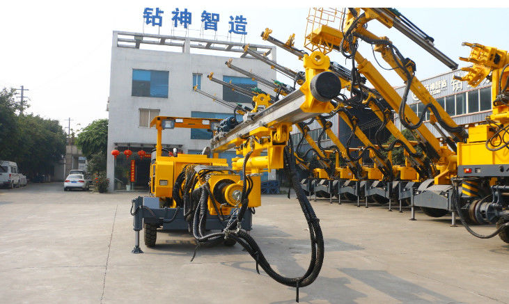 Thiết bị khai thác dưới lòng đất Đường hầm đá Máy xoắn hoàn toàn thủy lực được sử dụng để xây dựng đường hầm